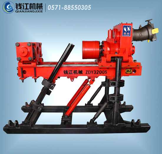 ZDY3200<a href=http://www.lpgnw.cn/1.html target='_blank'>全<a href=http://www.lpgnw.cn/ target='_blank'>液壓鉆機</a></a>